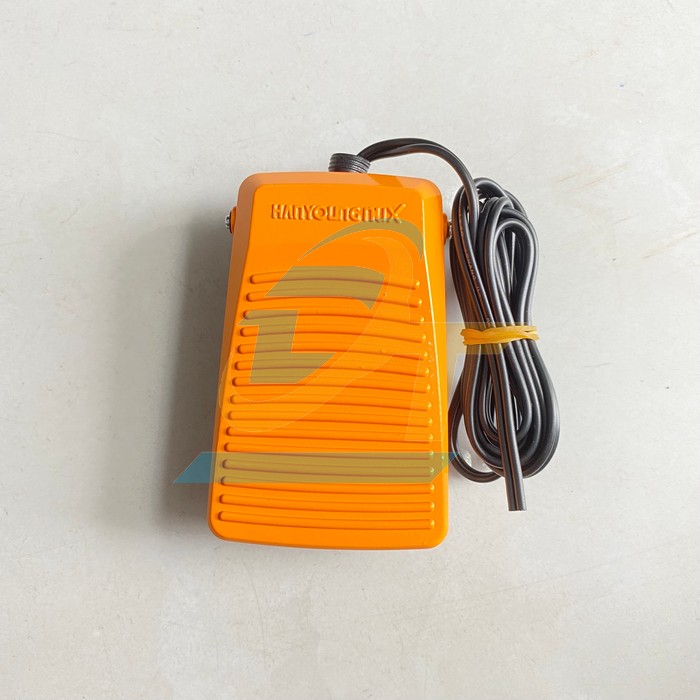 Công tắc bàn đạp Hanyoung HY-102N