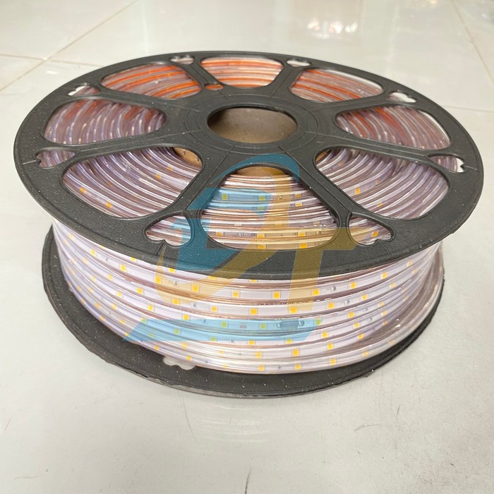 Đèn led dây 5050 220V ánh sáng vàng 100m