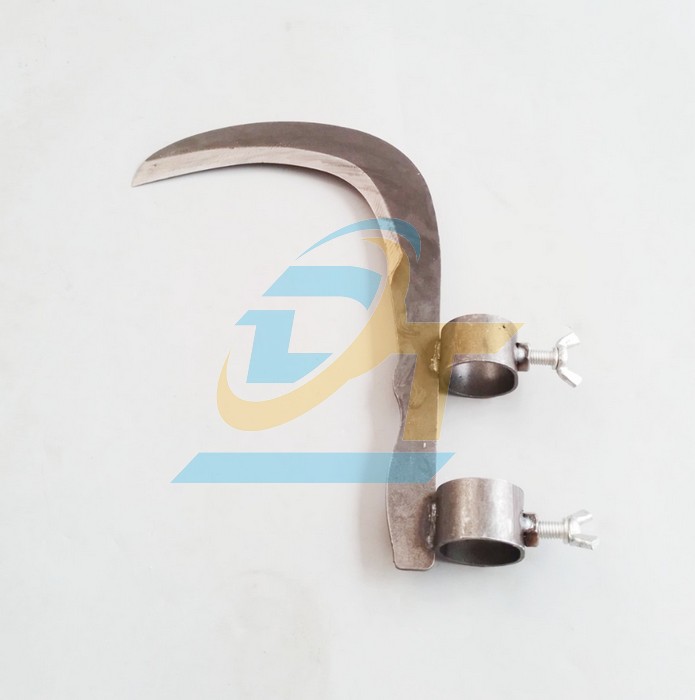 Đầu cắt lưỡi liềm trên cao