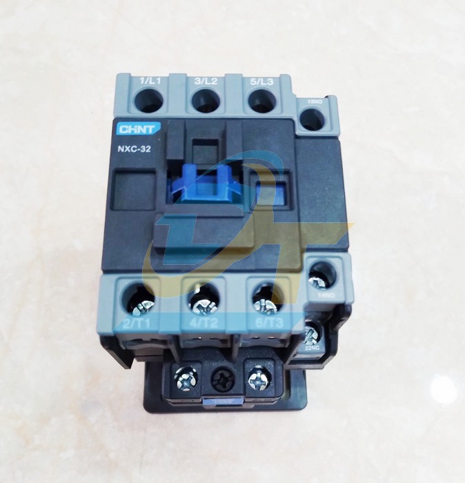 Khởi động từ 3P 32A 220V Chint NXC-32