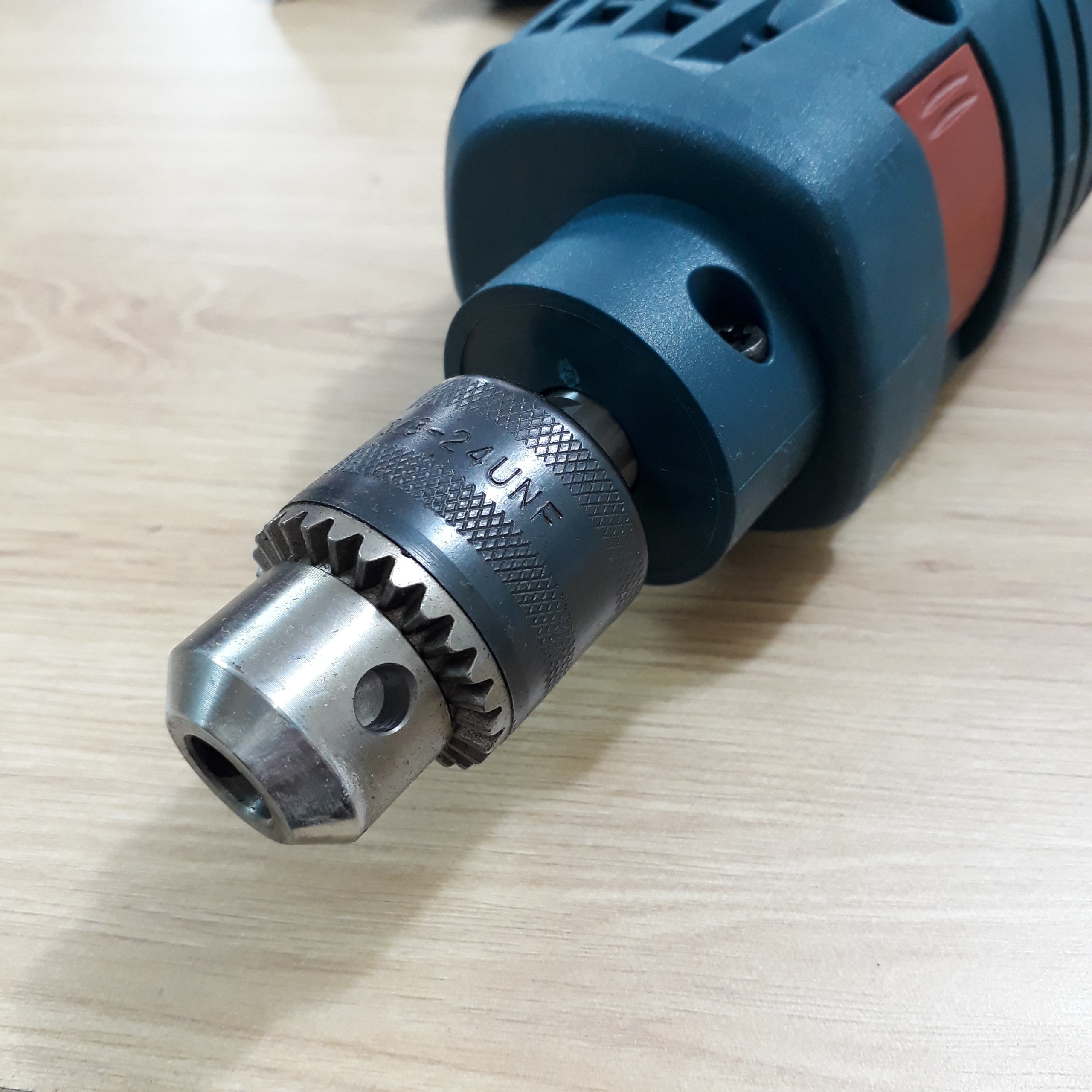 Máy khoan động lực 500W Bosch GSB 10 RE GSB10RE Bosch | Giá rẻ nhất - Công Ty TNHH Thương Mại Dịch Vụ Đạt Tâm