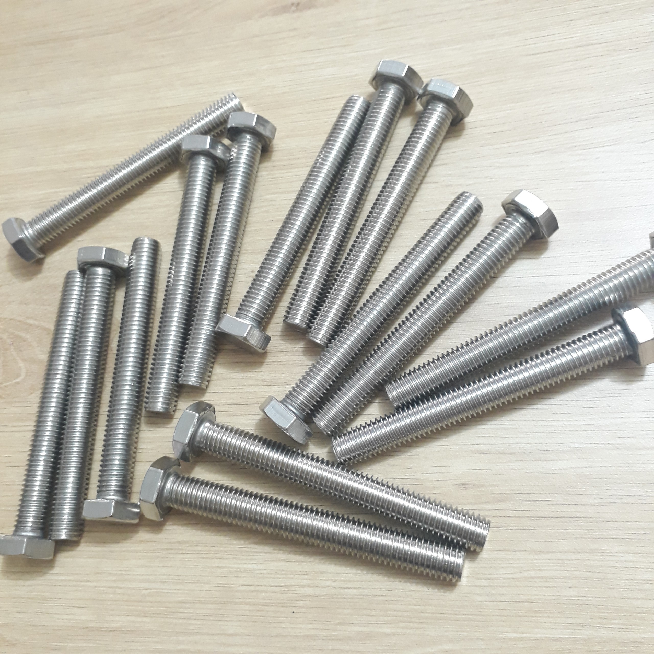 Bulong inox 201 M12x100  VietNam | Giá rẻ nhất - Công Ty TNHH Thương Mại Dịch Vụ Đạt Tâm