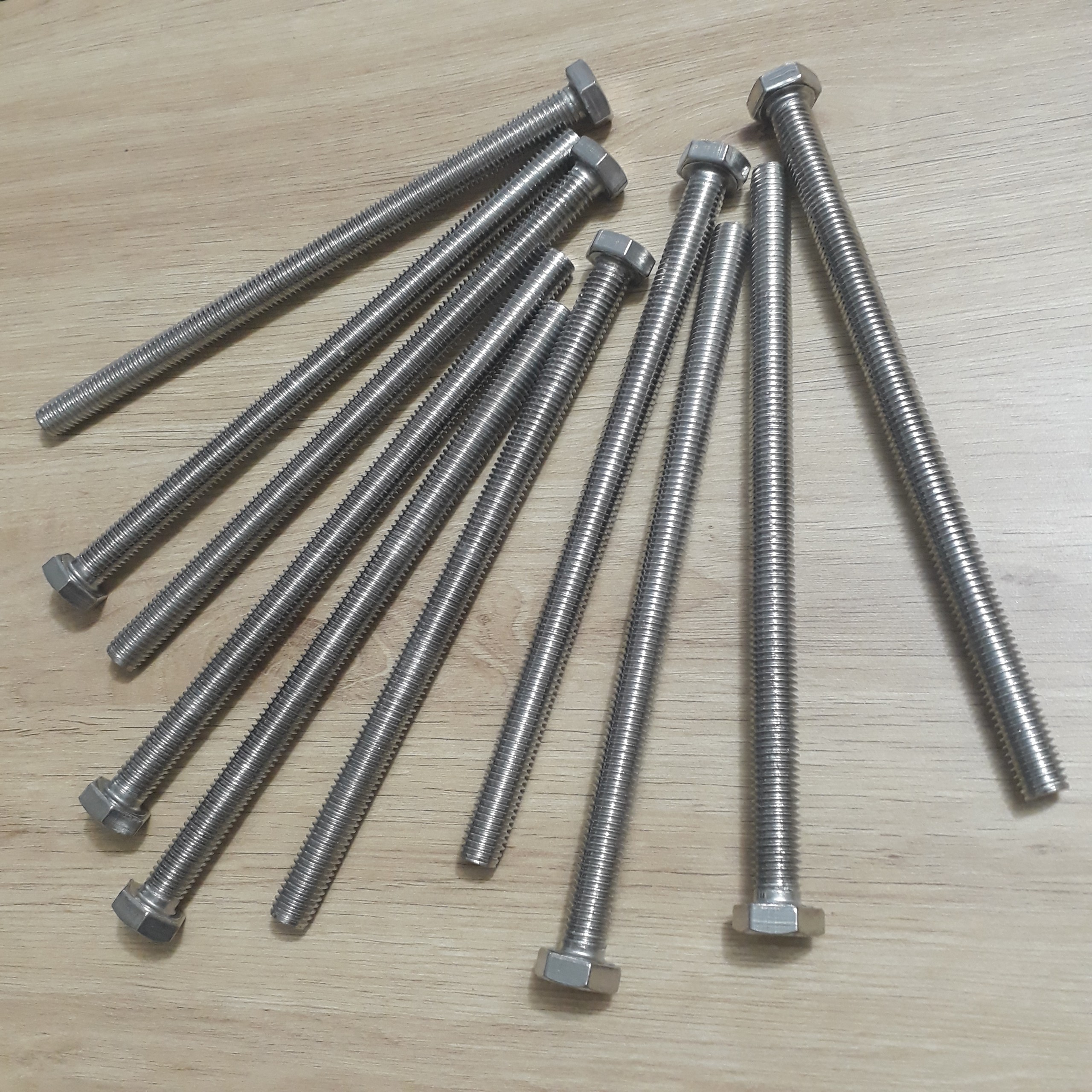Bulong inox 201 M12x200  VietNam | Giá rẻ nhất - Công Ty TNHH Thương Mại Dịch Vụ Đạt Tâm