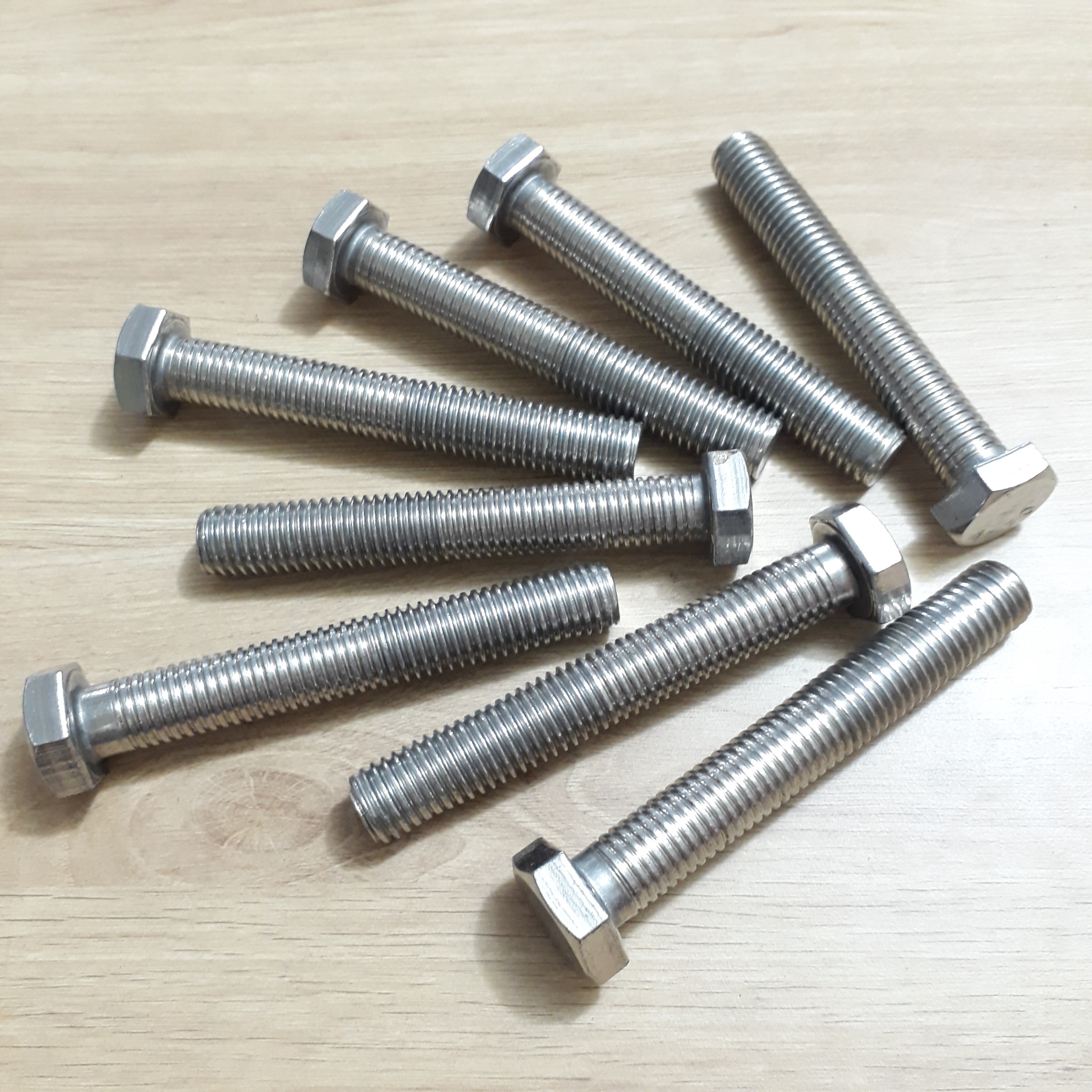 Bulong inox 201 M18x120  VietNam | Giá rẻ nhất - Công Ty TNHH Thương Mại Dịch Vụ Đạt Tâm