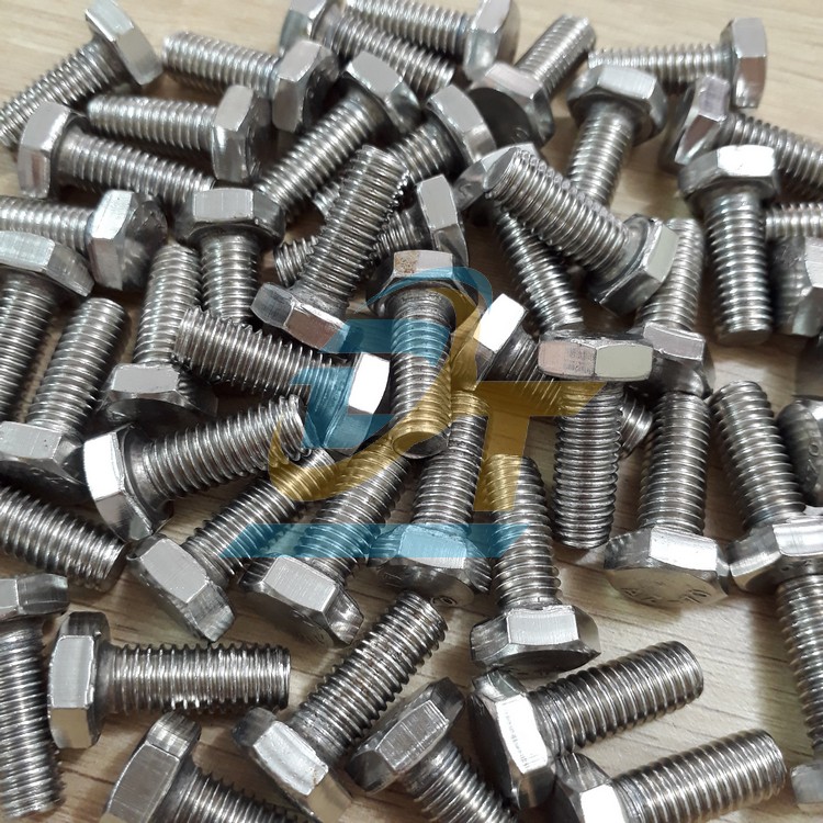 Bulong inox 201 M8x20  VietNam | Giá rẻ nhất - Công Ty TNHH Thương Mại Dịch Vụ Đạt Tâm