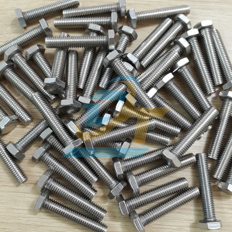 Bulong inox 201 M8x40  VietNam | Giá rẻ nhất - Công Ty TNHH Thương Mại Dịch Vụ Đạt Tâm