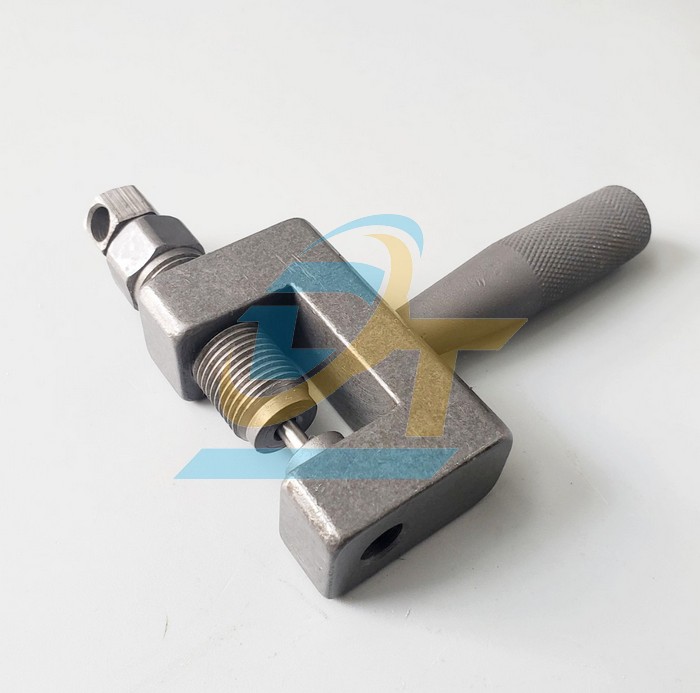 Cảo th&aacute;o mắt s&ecirc;n xe gắn m&aacute;y Century 090406DC (Hộp) 090406DC Century | Gi&aacute; rẻ nhất - C&ocirc;ng Ty TNHH Thương Mại Dịch Vụ Đạt T&acirc;m