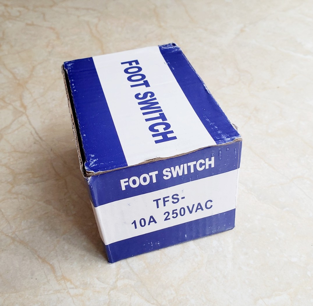 Công tắc bàn đạp 10A 250V vỏ nhựa TFS-201 TFS-201 China | Giá rẻ nhất - Công Ty TNHH Thương Mại Dịch Vụ Đạt Tâm