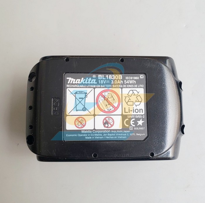 Máy khoan búa và vặn vít dùng pin 18V Makita DHP453SFX8 DHP453SFX8 Makita | Giá rẻ nhất - Công Ty TNHH Thương Mại Dịch Vụ Đạt Tâm