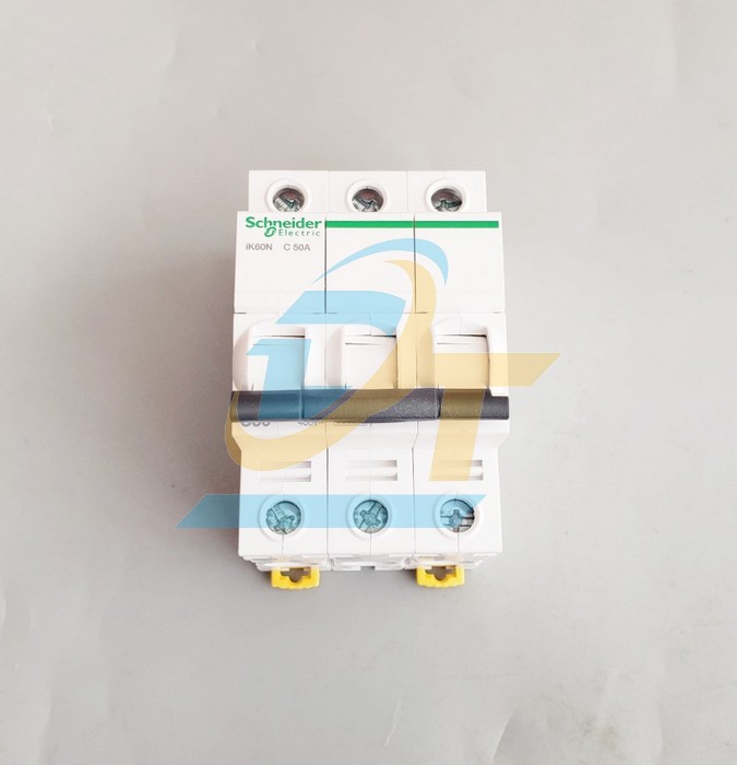 Cầu dao tự động MCB Acti9 3P 50A 6kA Schneider A9K24350 A9K24350 SCHNEIDER | Gi&aacute; rẻ nhất - C&ocirc;ng Ty TNHH Thương Mại Dịch Vụ Đạt T&acirc;m