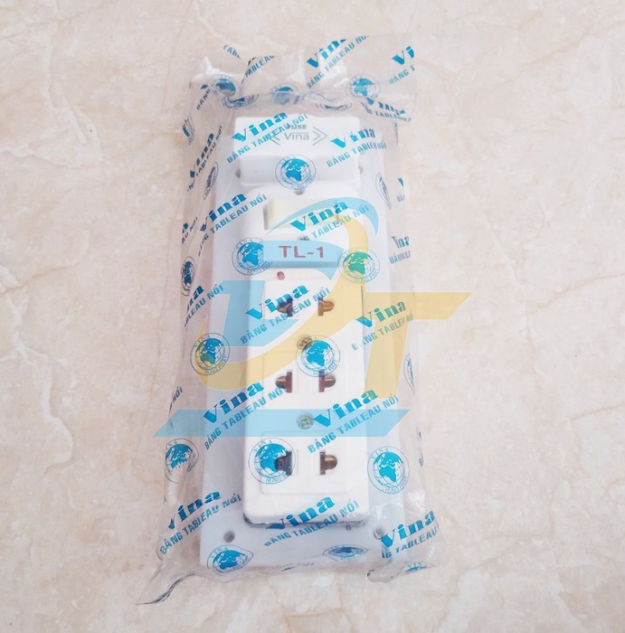 Bảng điện nổi 1 c&ocirc;ng tắc, 1 cầu ch&igrave;, 1 ổ cắm VINA TL-1 TL-1 VietNam | Gi&aacute; rẻ nhất - C&ocirc;ng Ty TNHH Thương Mại Dịch Vụ Đạt T&acirc;m