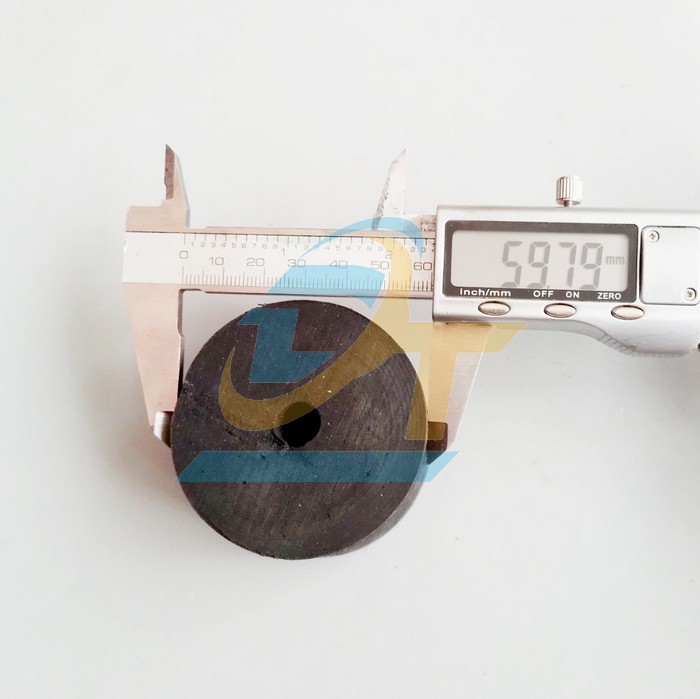 Cao su ch&acirc;n đế K60 (D60xH40xM10)  VietNam | Gi&aacute; rẻ nhất - C&ocirc;ng Ty TNHH Thương Mại Dịch Vụ Đạt T&acirc;m