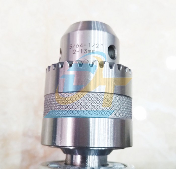 Máy khoan búa 2 tốc độ 20mm Makita HP2070  Makita | Giá rẻ nhất - Công Ty TNHH Thương Mại Dịch Vụ Đạt Tâm