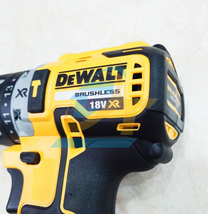 M&aacute;y khoan d&ugrave;ng pin 18V Dewalt DCD796D2 (K&egrave;m 2 pin 2.0Ah + 1 Sạc)  DEWALT | Gi&aacute; rẻ nhất - C&ocirc;ng Ty TNHH Thương Mại Dịch Vụ Đạt T&acirc;m