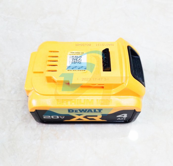 Pin 18V 4.0Ah XR Li-ion Dewalt DCB182-B1 DCB182-B1 DEWALT | Giá rẻ nhất - Công Ty TNHH Thương Mại Dịch Vụ Đạt Tâm