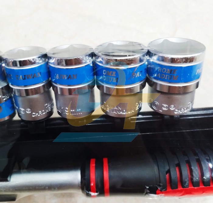 Bộ tuýp 10 chi tiết 1/2" cần tự động cán bọc nhựa TOP TBS-12251  TOP | Giá rẻ nhất - Công Ty TNHH Thương Mại Dịch Vụ Đạt Tâm