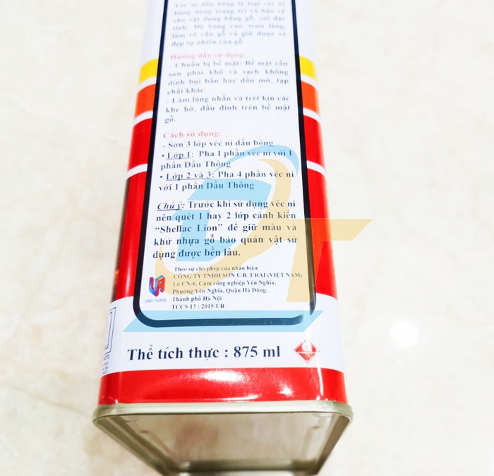 Dầu bóng Véc - ni Lobster 875ml  LOBSTER-URAIPAINT | Giá rẻ nhất - Công Ty TNHH Thương Mại Dịch Vụ Đạt Tâm