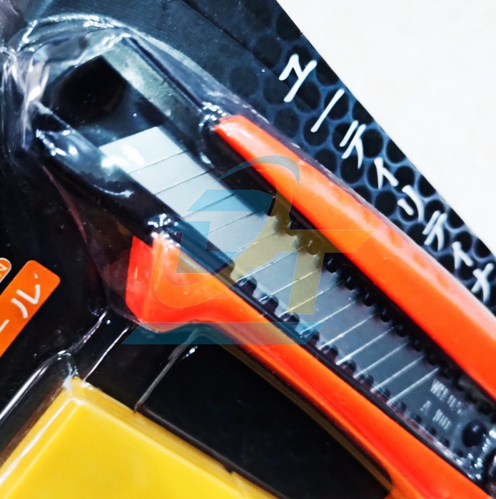 Dao rọc giấy 18mm Kapusi K-8745  Kapusi | Gi&aacute; rẻ nhất - C&ocirc;ng Ty TNHH Thương Mại Dịch Vụ Đạt T&acirc;m