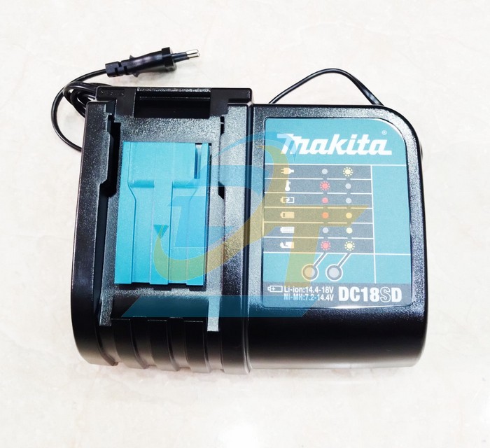 Máy khoan vặn vít dùng pin 18V Makita DDF453SYE (Kèm 2 pin 1.5Ah + 1 Sạc)  Makita | Giá rẻ nhất - Công Ty TNHH Thương Mại Dịch Vụ Đạt Tâm