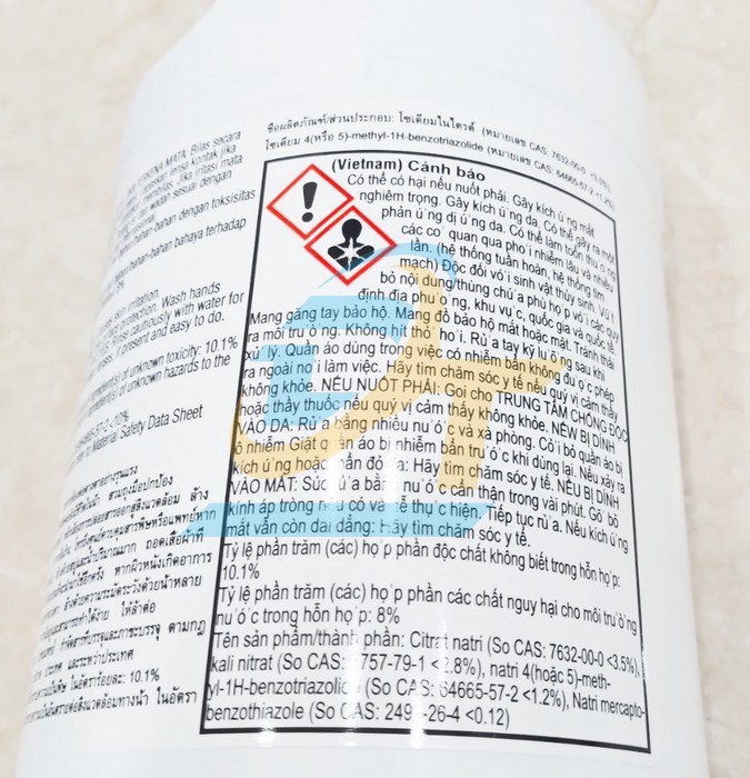 Nước l&agrave;m m&aacute;t động cơ Fleetguard DCA4 DCA65L 1.89 l&iacute;t  FLEETGUARD | Gi&aacute; rẻ nhất - C&ocirc;ng Ty TNHH Thương Mại Dịch Vụ Đạt T&acirc;m