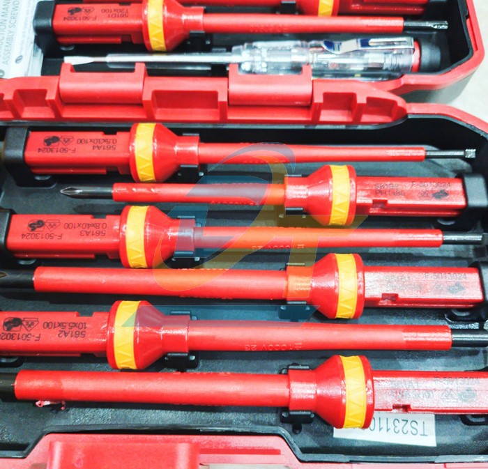 Bộ v&iacute;t c&aacute;ch điện 1000V 13 chi tiết Tolsen 38016  Tolsen | Gi&aacute; rẻ nhất - C&ocirc;ng Ty TNHH Thương Mại Dịch Vụ Đạt T&acirc;m