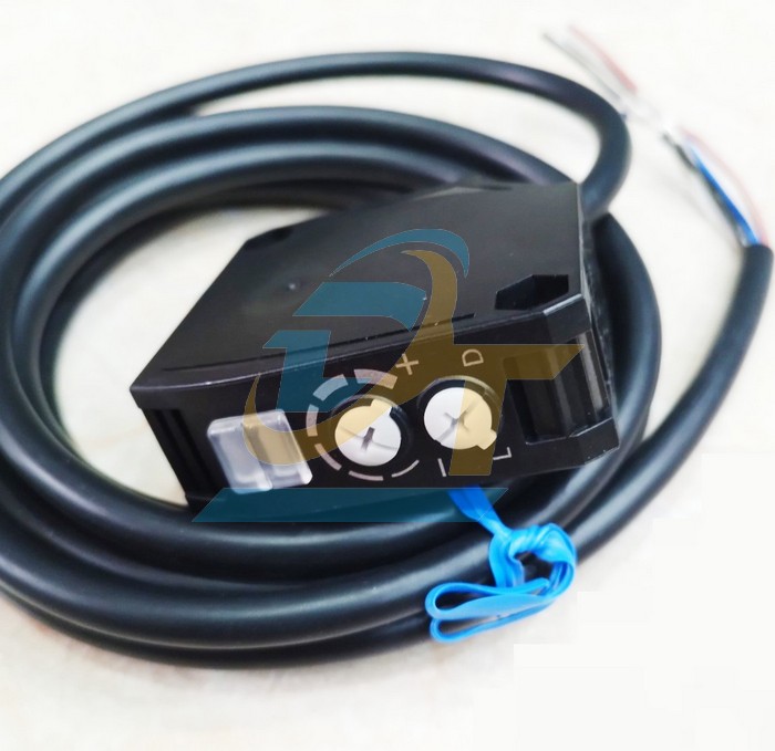 Cảm biến quang Omron E3JK-RR11 2M  Omron | Giá rẻ nhất - Công Ty TNHH Thương Mại Dịch Vụ Đạt Tâm