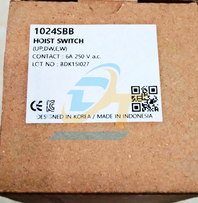 Tay điều khiển cần trục 4 nút Hanyoung HY-1024SBB  Hanyoung | Giá rẻ nhất - Công Ty TNHH Thương Mại Dịch Vụ Đạt Tâm